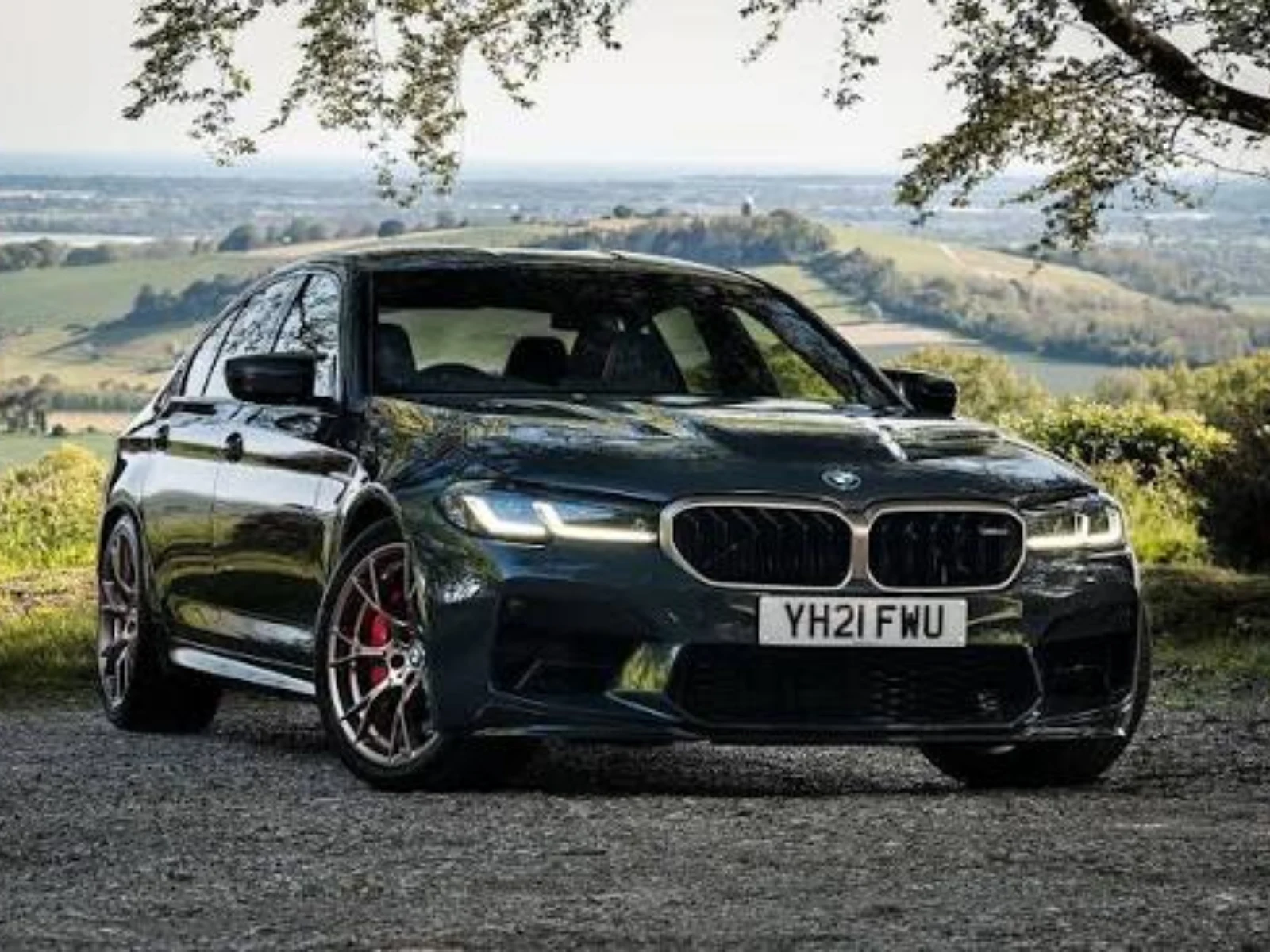 BMW M5, fotografia 2